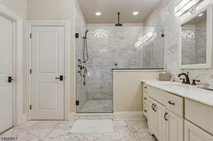 2 Hobson Dr, Livingston, NJ 07039 - Photo 25