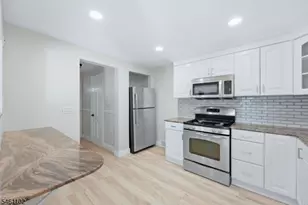 271 Fuller Terrace, City Of Orange Twp., NJ 07050 - Photo 23