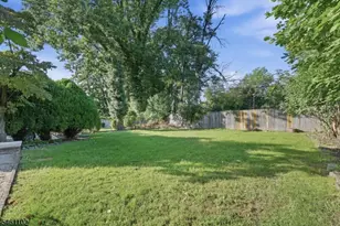 271 Fuller Terrace, City Of Orange Twp., NJ 07050 - Photo 37