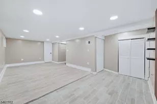 271 Fuller Terrace, City Of Orange Twp., NJ 07050 - Photo 21