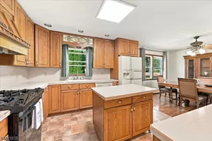 7 Paradise Trail, Vernon Twp., NJ 07460 - Photo 11