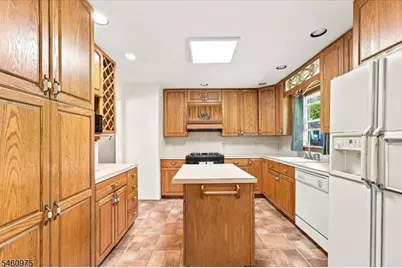 7 Paradise Trl, Vernon Twp., NJ 07460 - Photo 15