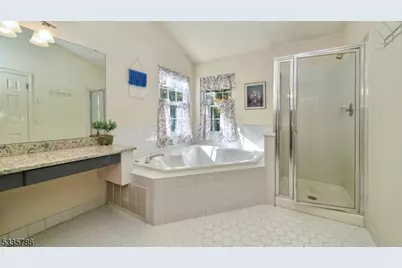 219 Warbler Dr, Wayne, NJ 07470 - Photo 23