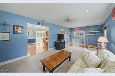 22 Carol Dr, Roxbury Township, NJ 07876 - Photo 19