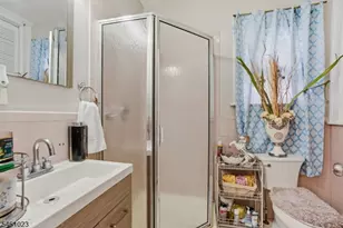 159 Brook Ave, Passaic, NJ 07055 - Photo 9
