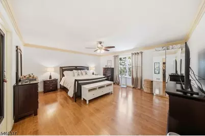18 Metro Vista Dr, Hawthorne, NJ 07506 - Photo 11