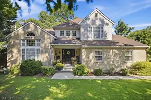 18 Metro Vista Dr, Hawthorne, NJ 07506 - Photo 1