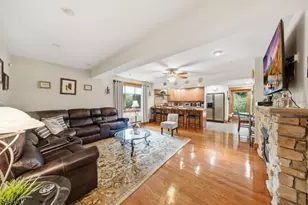 18 Metro Vista Dr, Hawthorne, NJ 07506 - Photo 25