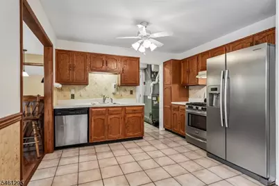 2149 Holly Hill Rd, Manchester Township, NJ 08759 - Photo 9