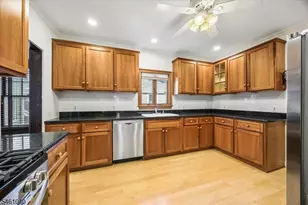 44 Walnut Crescent, Montclair, NJ 07042 - Photo 5