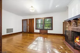 44 Walnut Crescent, Montclair, NJ 07042 - Photo 11