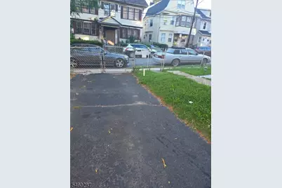 29 Irving Avenue #2, Newark, NJ 07112 - Photo 13