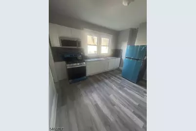 29 Irving Avenue #2, Newark, NJ 07112 - Photo 3