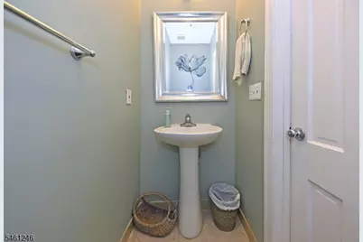 51 High St, Montclair, NJ 07042 - Photo 9