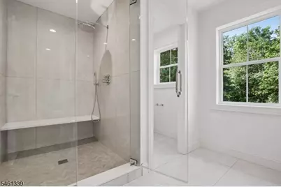 14 Maplewood Dr, Livingston, NJ 07039 - Photo 15