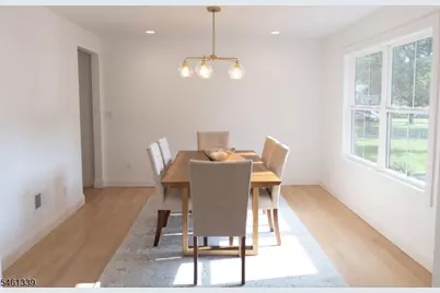 14 Maplewood Dr, Livingston, NJ 07039 - Photo 7