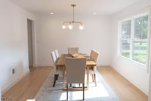 14 Maplewood Dr, Livingston, NJ 07039 - Photo 7