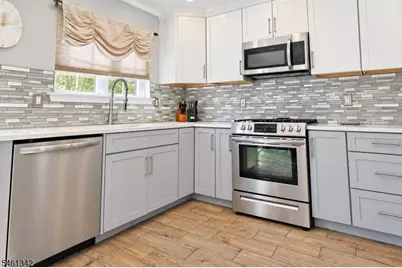 601 Tulsa Ct, Independence Township, NJ 07840 - Photo 5
