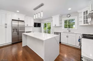 801 Mountain Ave, New Providence, NJ 07974 - Photo 3