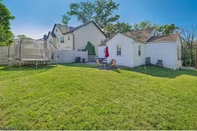 274 E Passaic Ave, Nutley, NJ 07110 - Photo 13