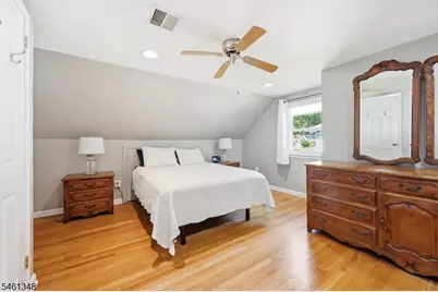 138 Rafkind Rd, Bloomingdale, NJ 07403 - Photo 23