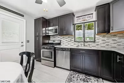138 Rafkind Rd, Bloomingdale, NJ 07403 - Photo 7