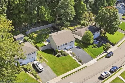 138 Rafkind Rd, Bloomingdale, NJ 07403 - Photo 41