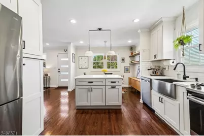 34 Ohio St, Maplewood, NJ 07040 - Photo 13