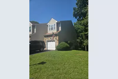 1098 Oakcroft Ln, Franklin Township, NJ 08873 - Photo 1