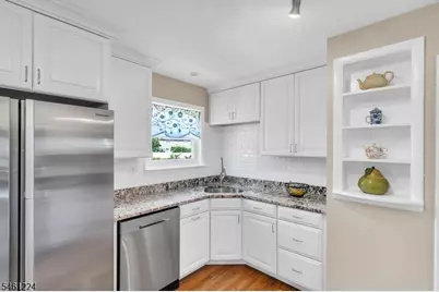 336 Summit Rd, Mountainside, NJ 07092 - Photo 11