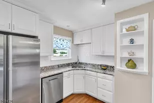 336 Summit Rd, Mountainside, NJ 07092 - Photo 11