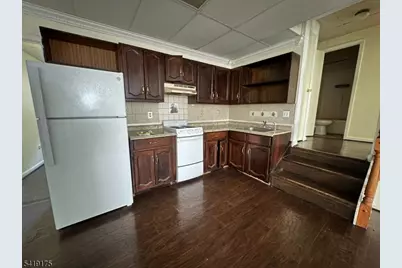 11 Mabie St #B, Franklin, NJ 07416 - Photo 5