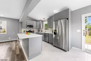 20 Corwin St, Roxbury Township, NJ 07847 - Photo 9