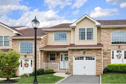 6 Harvey Ct, Clark Township, NJ 07066 - Photo 1