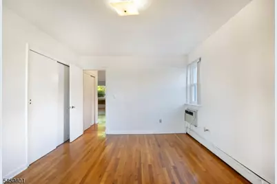 300 Claremont Ave, Verona, NJ 07044 - Photo 13