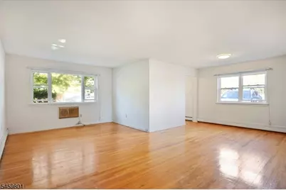 300 Claremont Ave, Verona, NJ 07044 - Photo 3