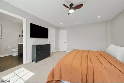 3 Midland, Aberdeen Township, NJ 07721 - Photo 21