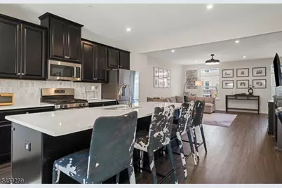 3 Midland, Aberdeen Township, NJ 07721 - Photo 11