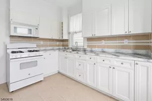 362 Myrtle Ave, Irvington, NJ 07111 - Photo 3