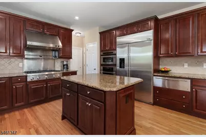 11 Tanglewood Ct, Montgomery Township, NJ 08558 - Photo 13
