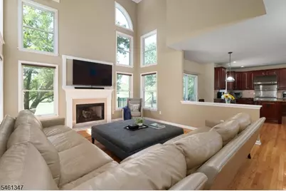 11 Tanglewood Ct, Montgomery Township, NJ 08558 - Photo 7