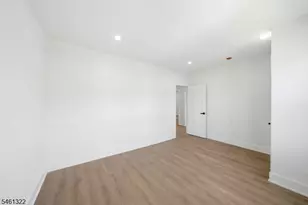 66 Girard Pl, Newark, NJ 07108 - Photo 17