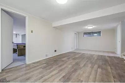 113 Stony Rd, Edison, NJ 08817 - Photo 31
