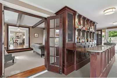 46 Claremont Dr, Maplewood, NJ 07040 - Photo 9