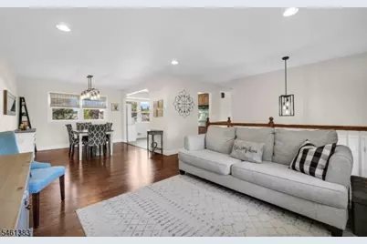 137 Hollywood Ave, Fairfield, NJ 07004 - Photo 5
