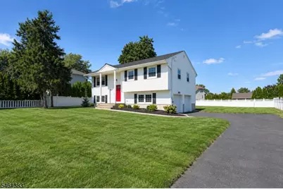 137 Hollywood Ave, Fairfield, NJ 07004 - Photo 27