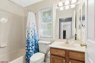 402 Donato Cir, Scotch Plains Township, NJ 07076 - Photo 15