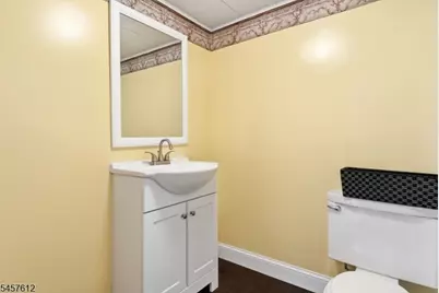 28 Perry St, Belleville, NJ 07109 - Photo 25