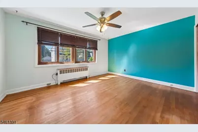 55 Myrtle Ave, Madison, NJ 07940 - Photo 9