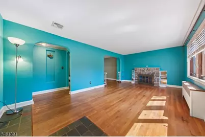55 Myrtle Ave, Madison, NJ 07940 - Photo 3